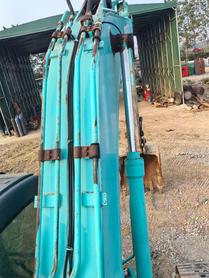 Buy Kobelco SK210 Used Excavator / 9 Buy Kobelco SK210 Used Excavator / 9