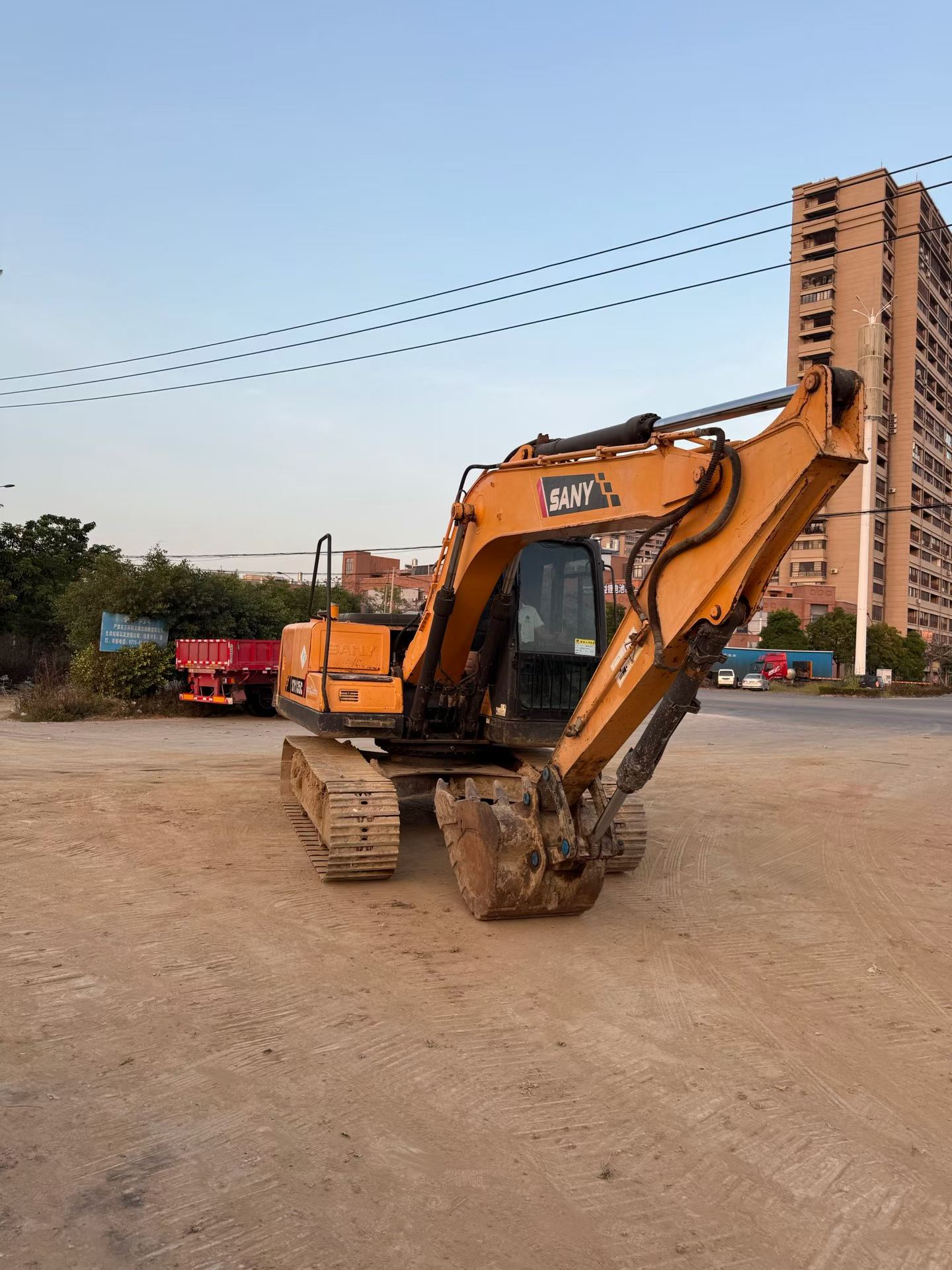 Buy Sany SY135 Used Excavator / 3