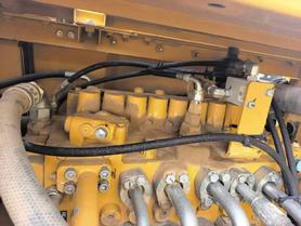 Buy Caterpillar 323 Used Excavator / 4 Buy Caterpillar 323 Used Excavator / 4