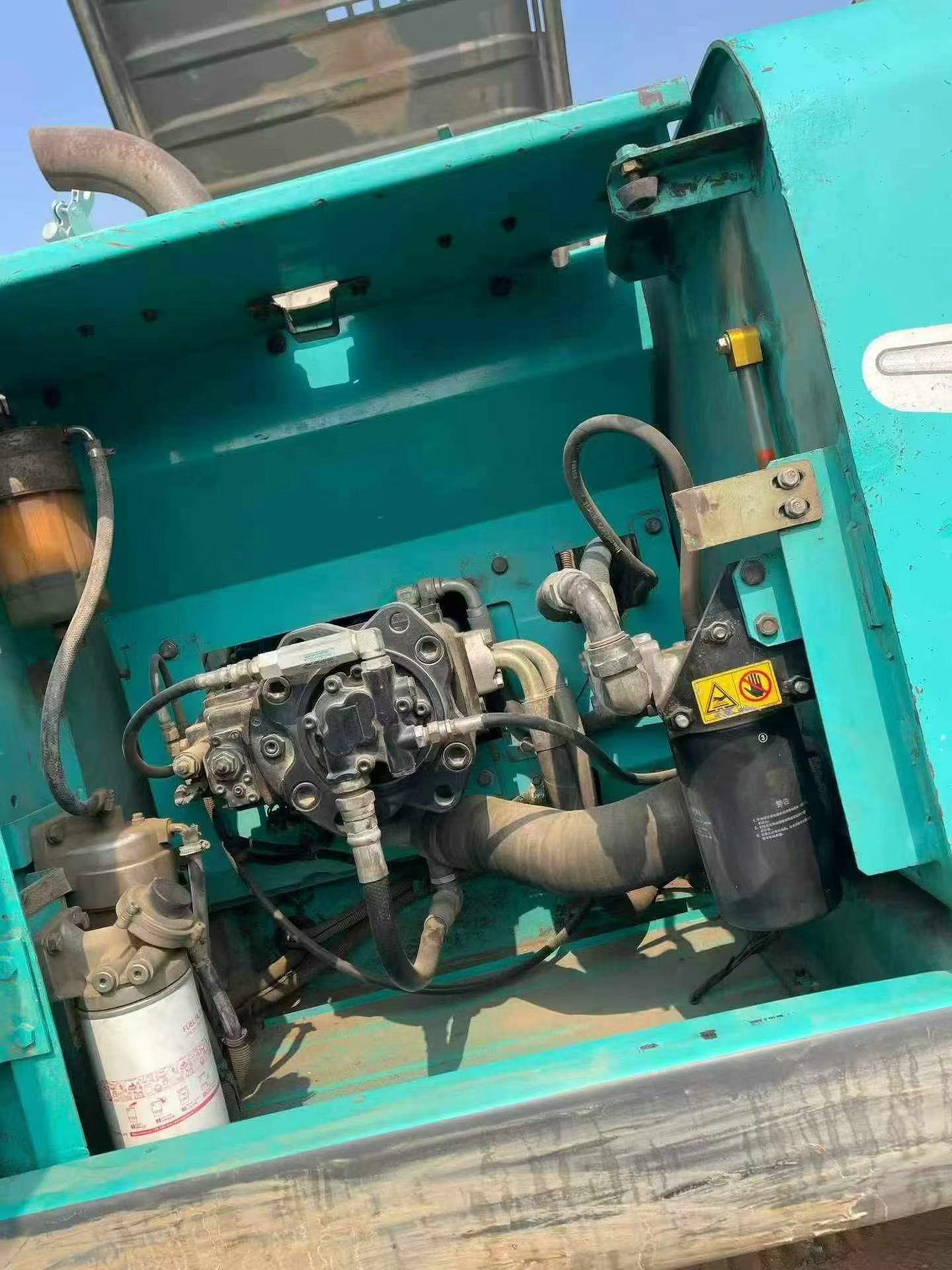 Buy Kobelco SK210 Used Excavator / 3