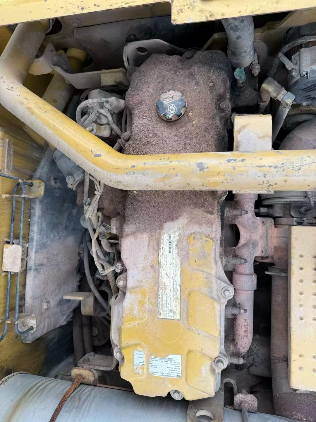 شراء حفارة Caterpillar 336E مستعملة / 6