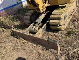 Buy Caterpillar 301.4C Used Excavator / 6 Buy Caterpillar 301.4C Used Excavator / 6