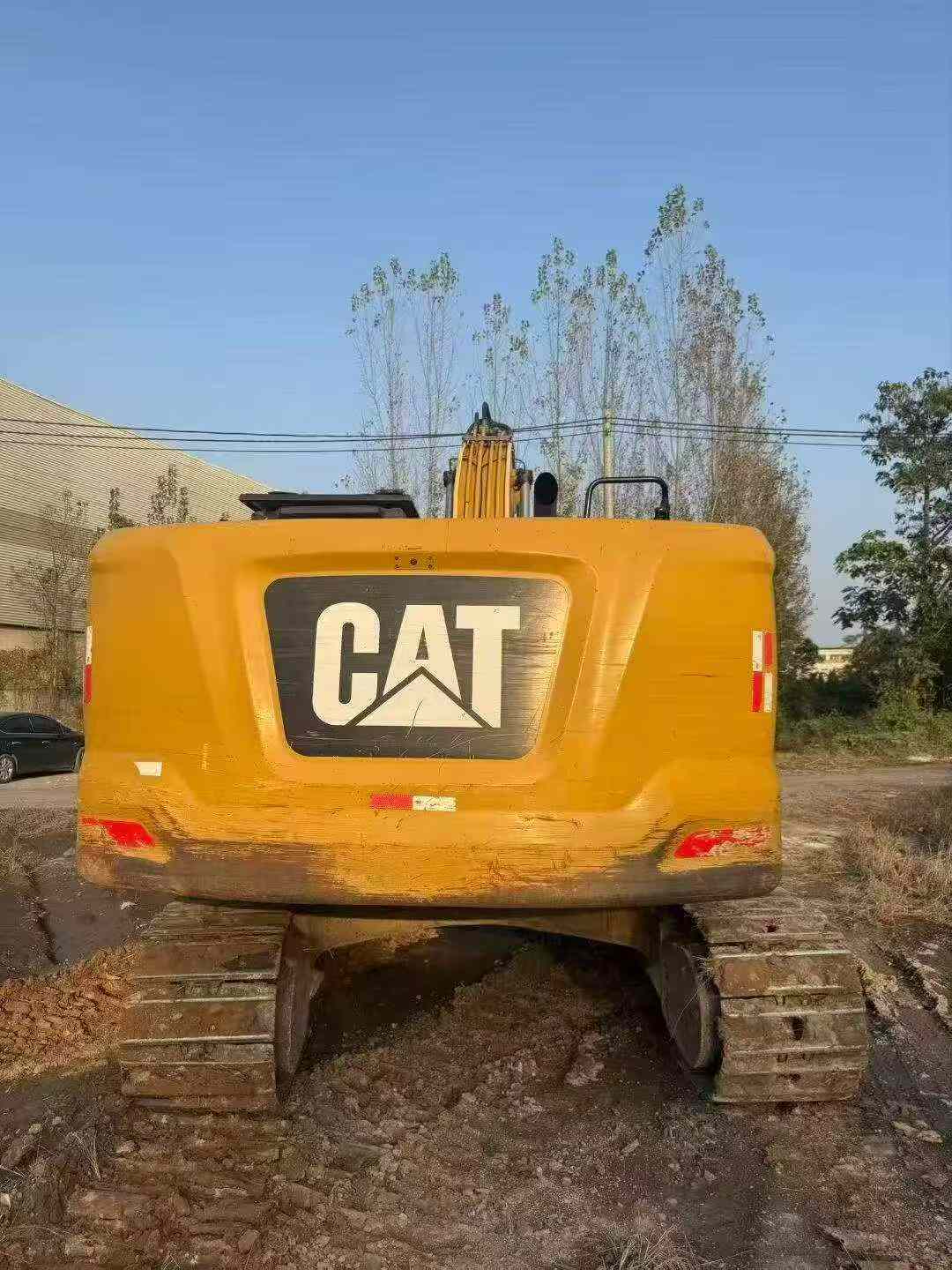 Buy Caterpillar 323 Used Excavator / 5