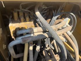 Buy Caterpillar 320D Used Excavator / 2 Buy Caterpillar 320D Used Excavator / 2