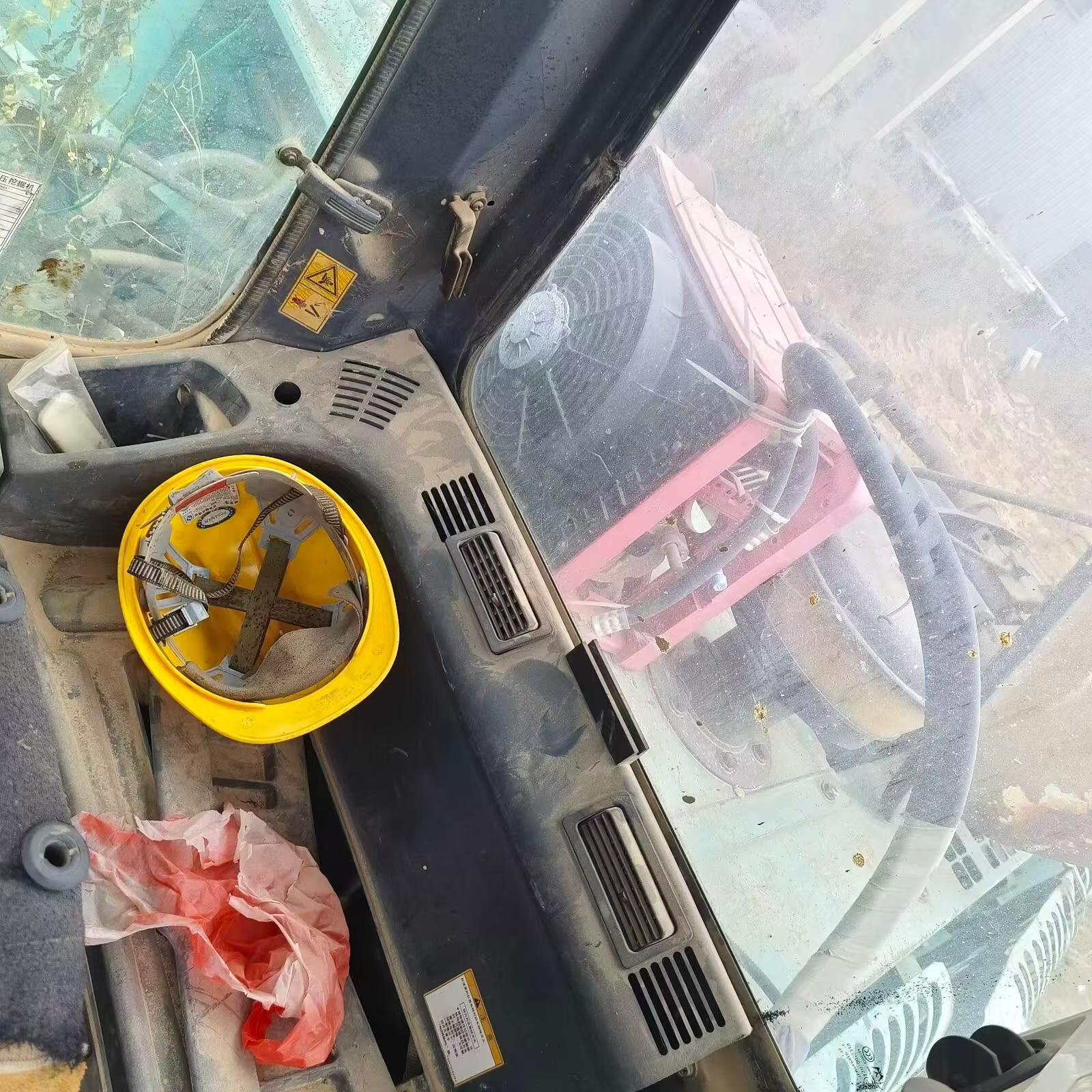 Buy Kobelco SK260 Used Excavator / 6