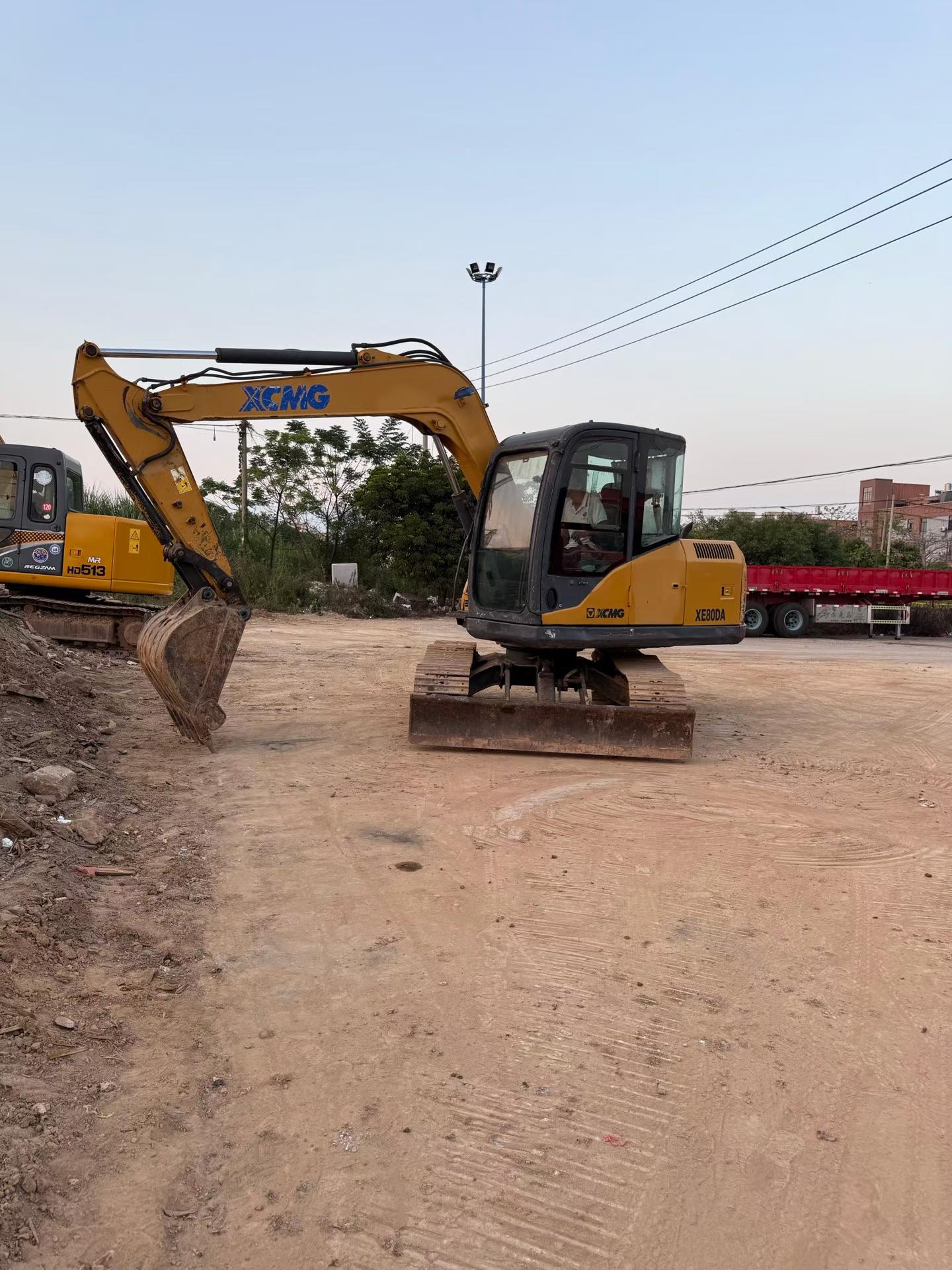 شراء XCMG XE80 مستعمل حفارة