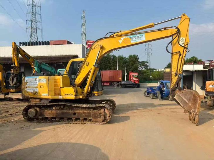 Buy Komatsu PC120-6E Used Excavator / 1
