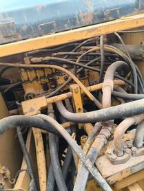 Buy Caterpillar 320V2 Used Excavator / 5 Buy Caterpillar 320V2 Used Excavator / 5