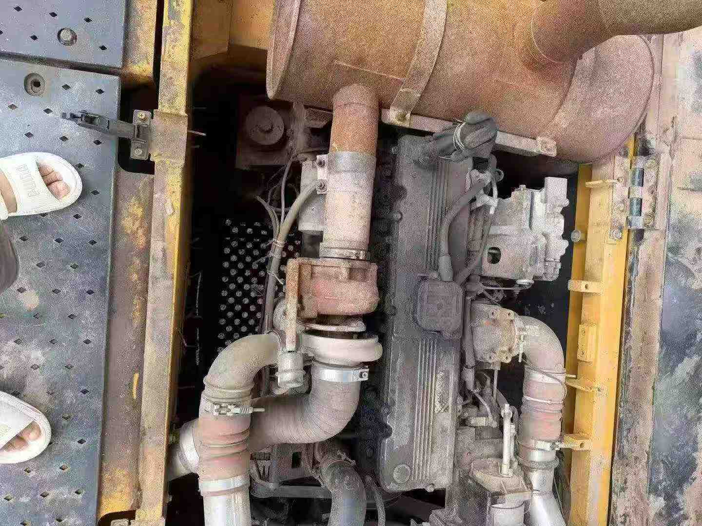 Buy Hyundai R350LVS Used Excavator / 3
