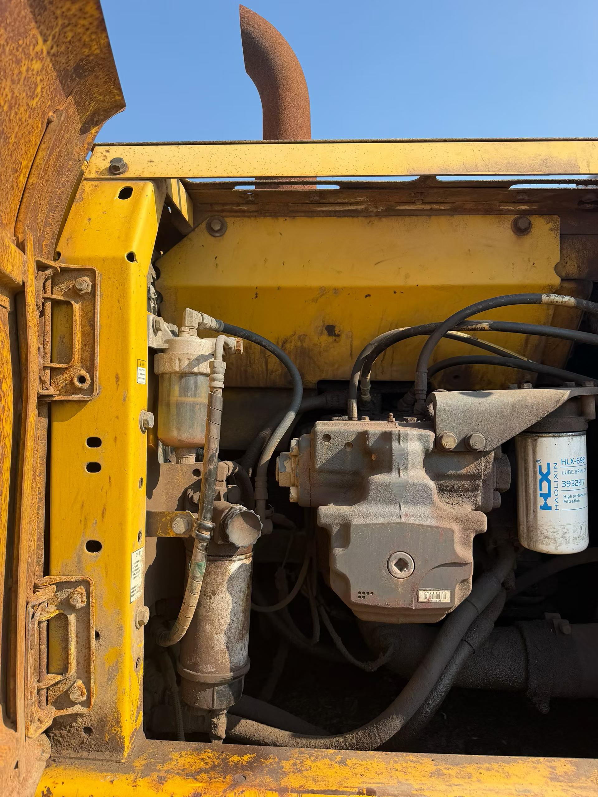 Buy Komatsu PC200-8 Used Excavator / 3