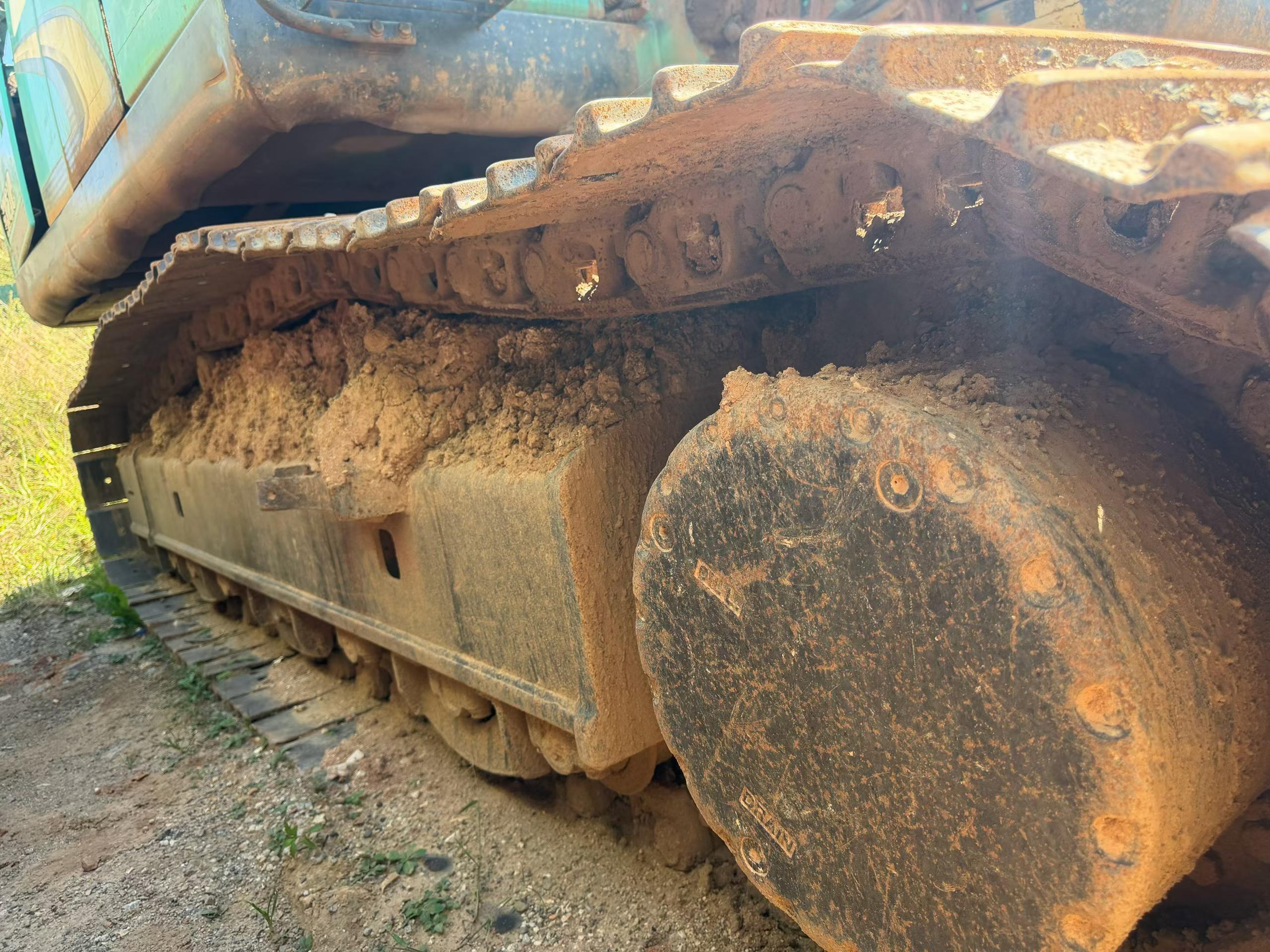 Buy Kobelco SK200-2 Used Excavator / 2