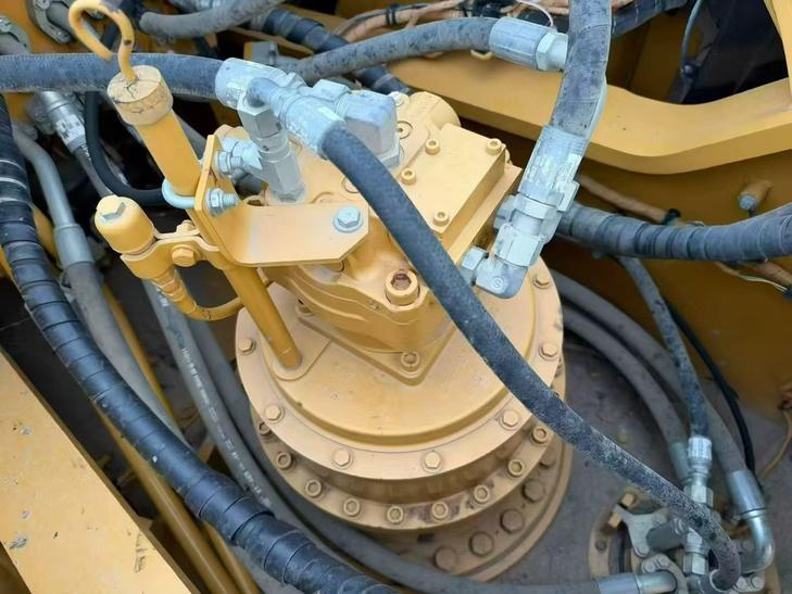 Buy Caterpillar 336E Used Excavator / 1