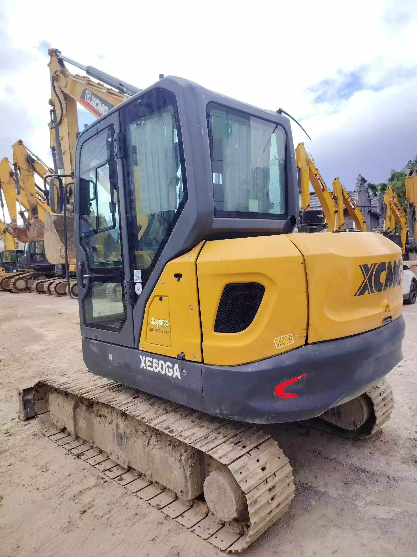 Buy XCMG XE60G Used Excavator / 9