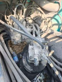 Buy Kobelco SK210 Used Excavator / 4 Buy Kobelco SK210 Used Excavator / 4