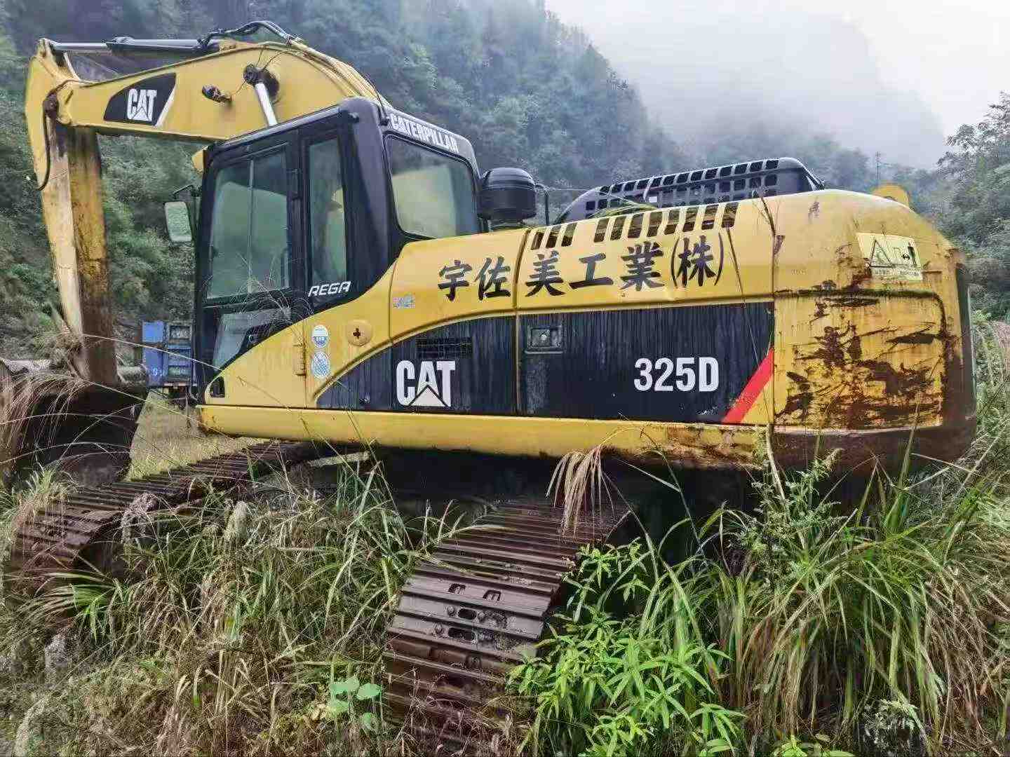 Buy Caterpillar 325D Used Excavator / 3