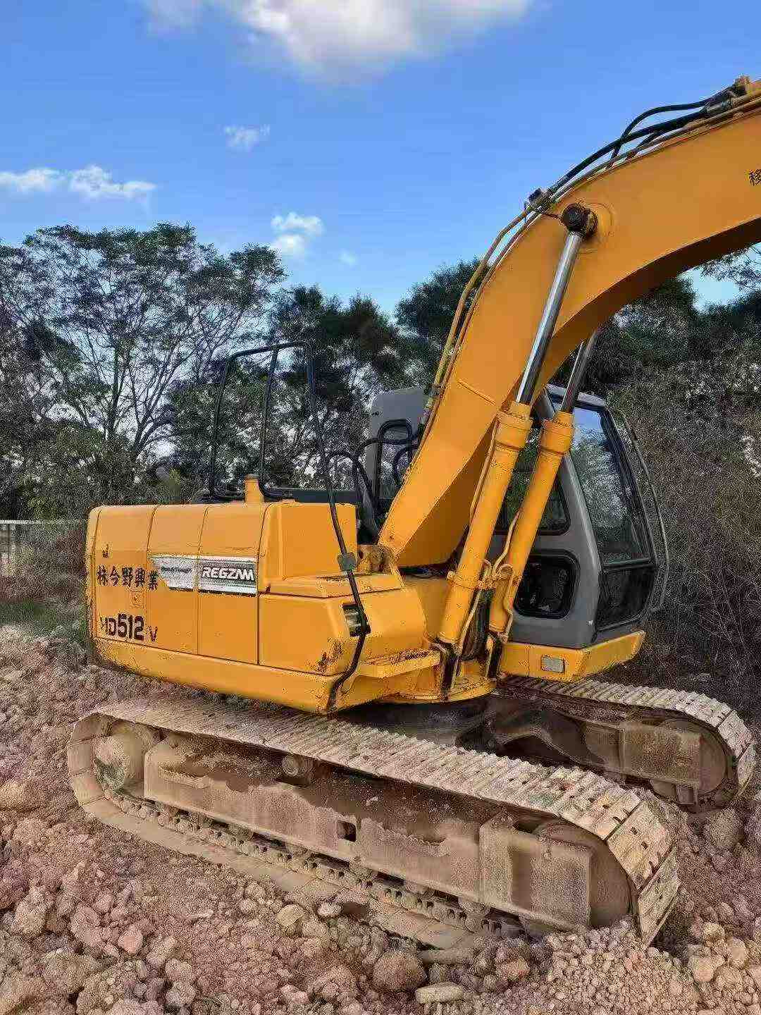 Buy Kato Used Excavator / 3