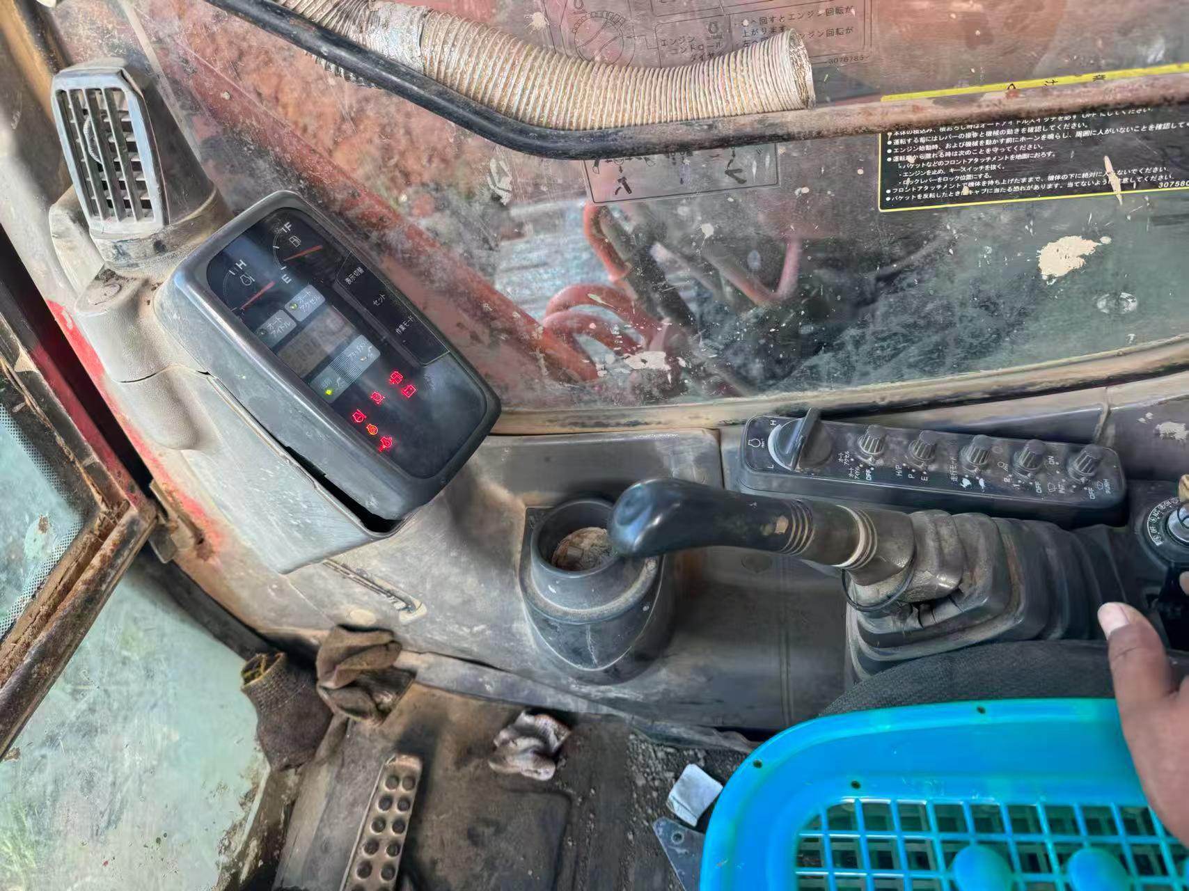 Buy Hitachi ZX200-6 Used Excavator / 6