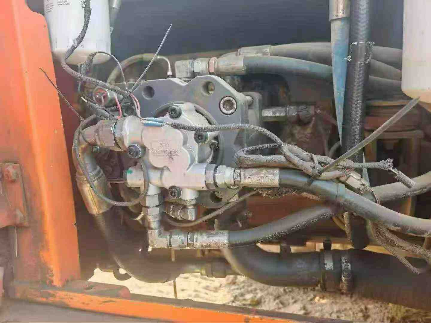Buy Doosan DX150-9C Used Excavator / 3