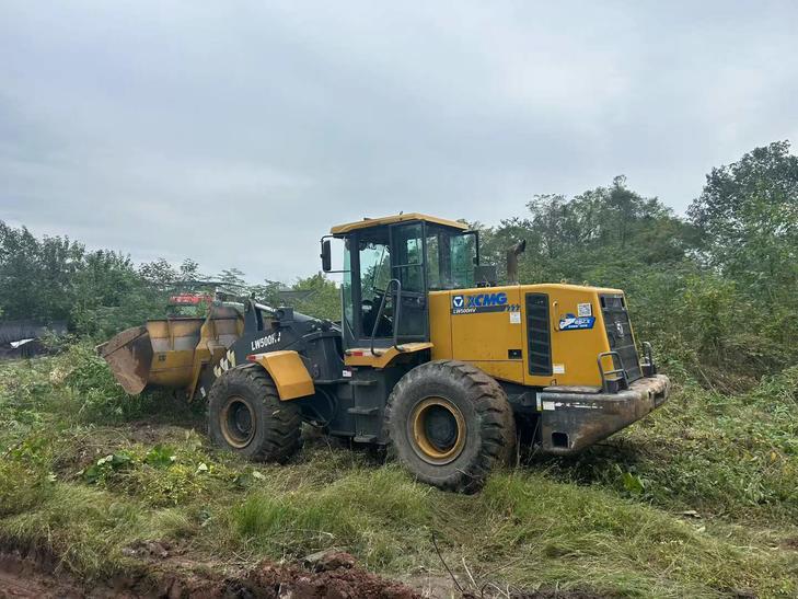 Buy XCMG LW500HV Used Loader / 1