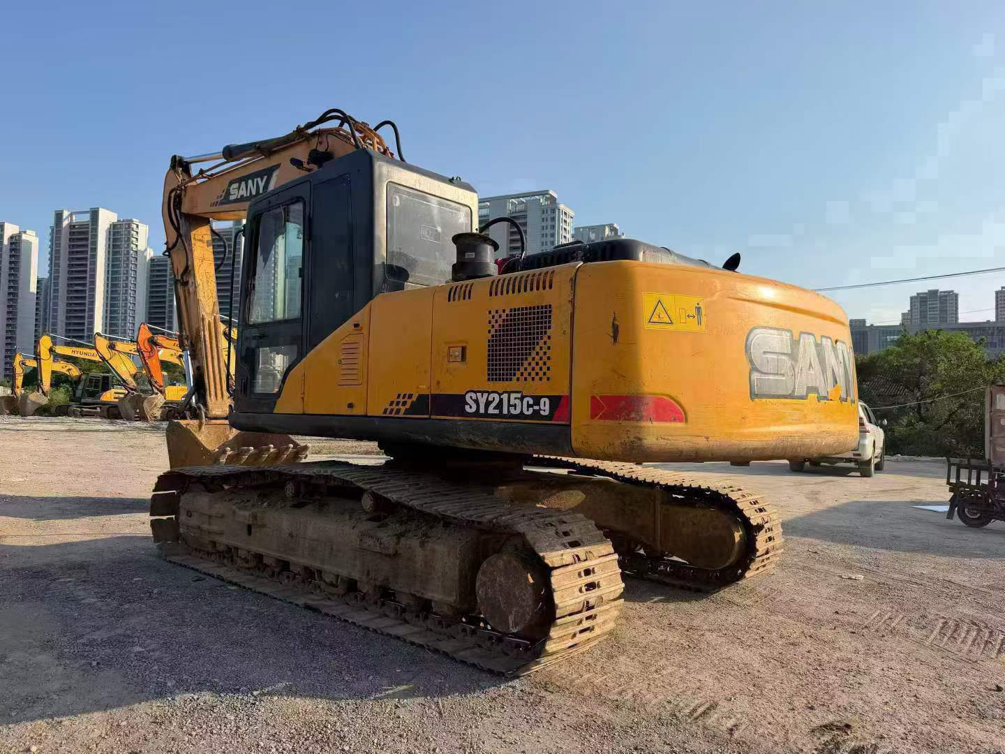 Buy Sany SY215C-8 Used Excavator / 2