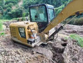 Buy Caterpillar 305.5 Used Excavator / 2 Buy Caterpillar 305.5 Used Excavator / 2