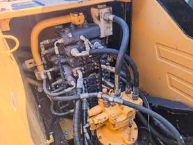 Buy Sany SY125C Used Excavator / 4 Buy Sany SY125C Used Excavator / 4