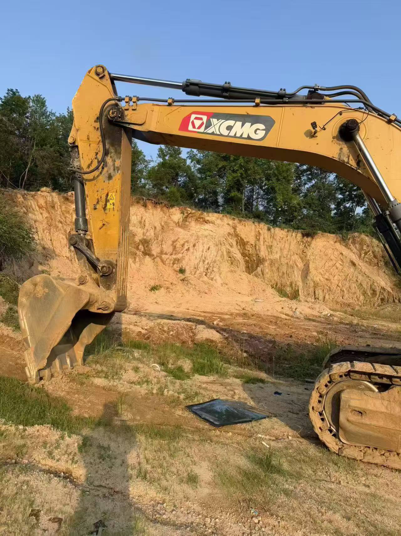 Buy XCMG XE370 Used Excavator / 6