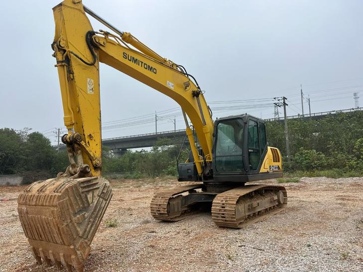 Buy Sumitomo SH180-6 Used Excavator / 1