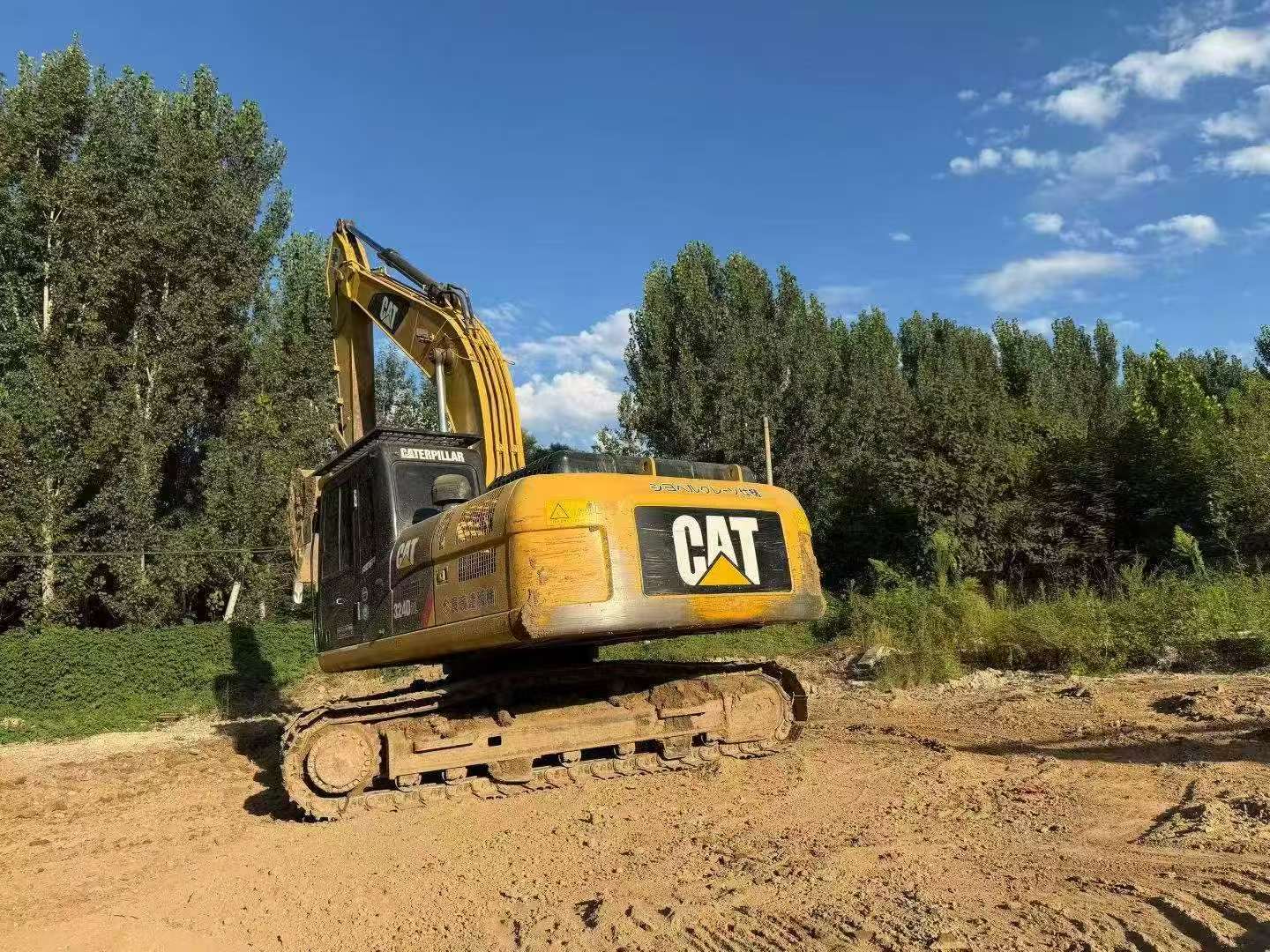Buy Caterpillar 324D Used Excavator / 3