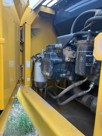 Buy Komatsu Used Excavator / 2 Buy Komatsu Used Excavator / 2