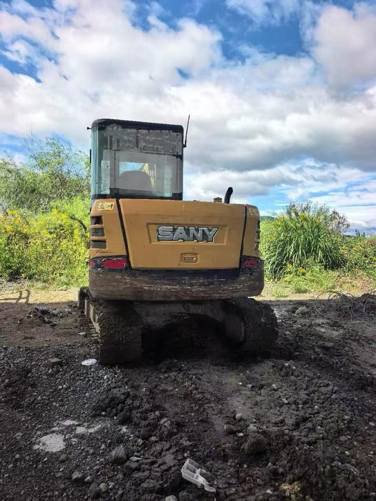 Buy Sany SY55 Used Excavator / 1
