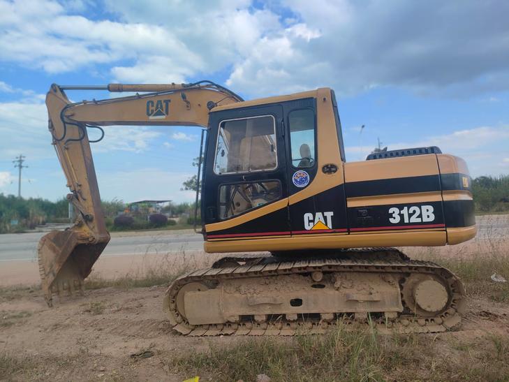 Buy Caterpillar 312V2 Used Excavator / 1