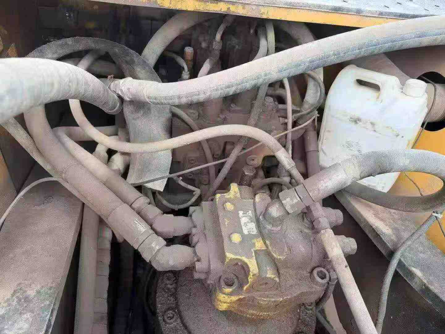 Buy Hyundai R350LVS Used Excavator / 4