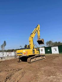 Buy Komatsu PC240-6 Used Excavator / 3 Buy Komatsu PC240-6 Used Excavator / 3