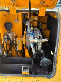 Buy Sany SY60 Used Excavator / 7 Buy Sany SY60 Used Excavator / 7
