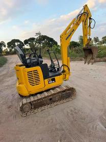 Buy Komatsu PC18MR-2 Used Excavator / 5 Buy Komatsu PC18MR-2 Used Excavator / 5
