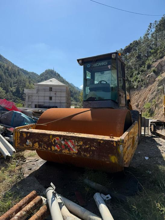 Buy XCMG Used Excavator / 1