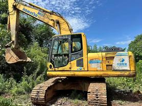 Buy Komatsu PC200-8 Used Excavator / 2 Buy Komatsu PC200-8 Used Excavator / 2