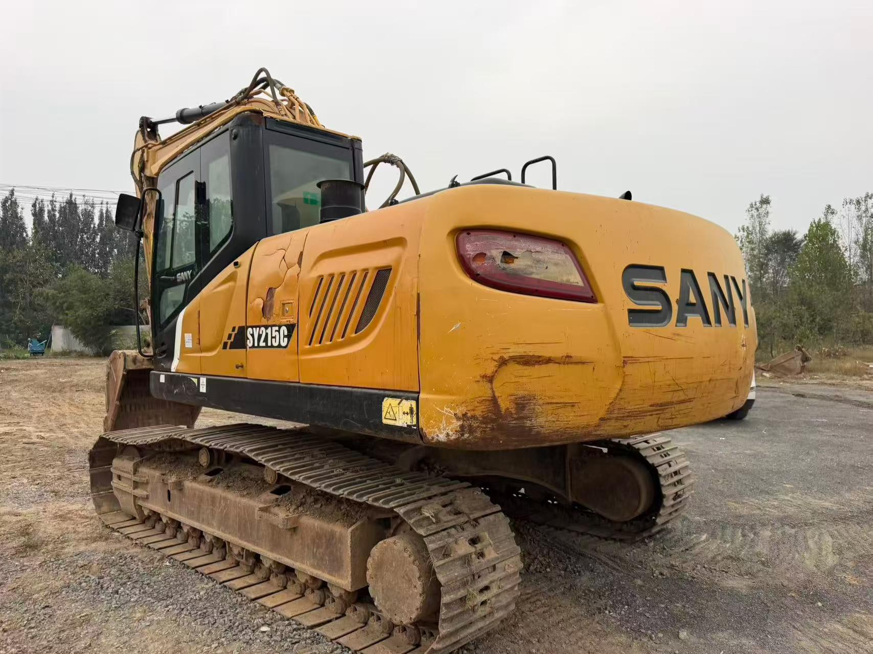 Buy Sany SY215C Used Excavator / 2