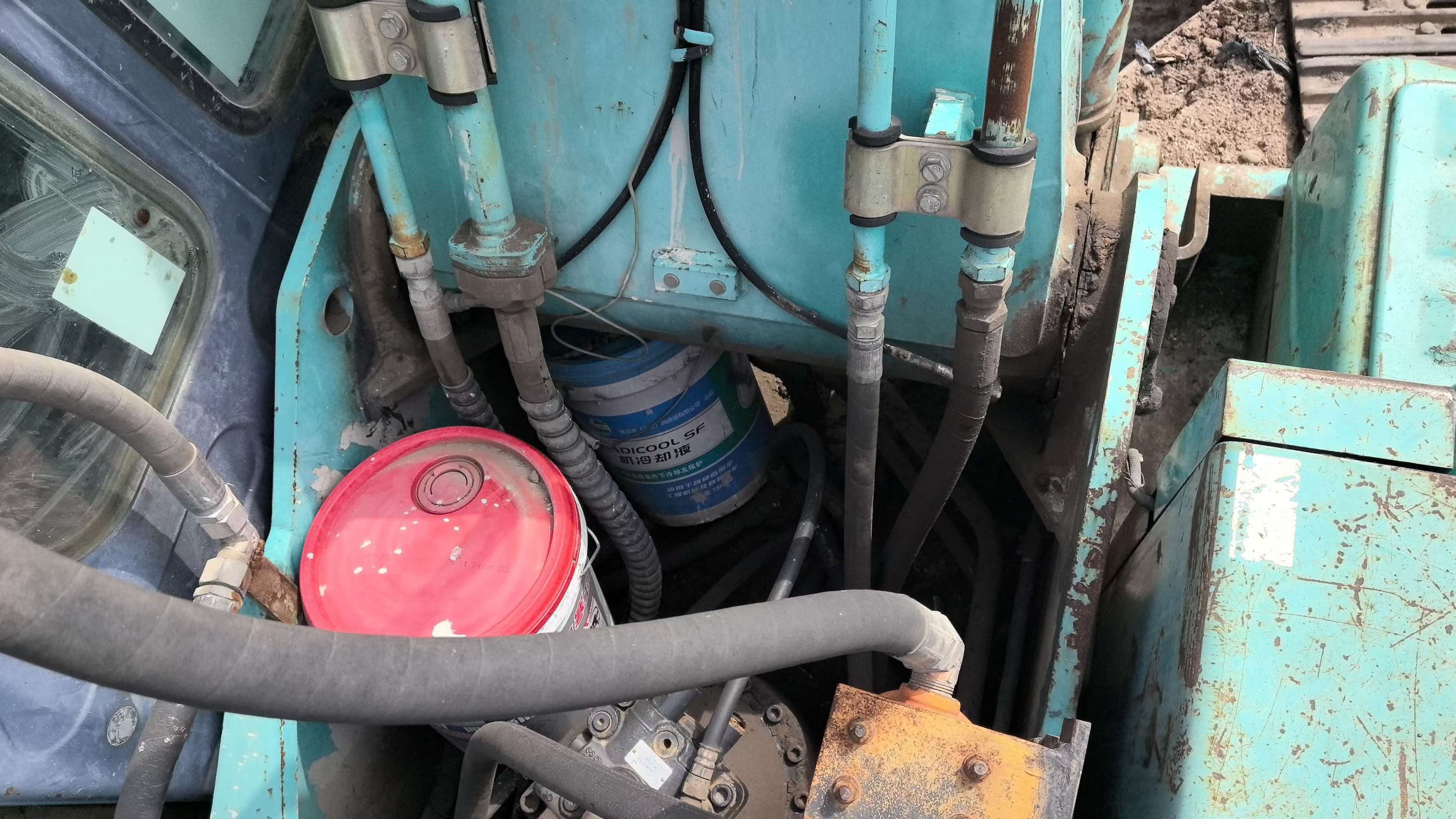 Buy Kobelco SK250 Used Excavator / 3