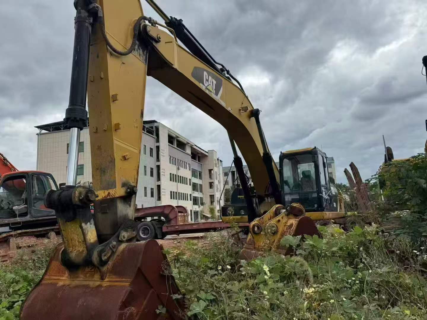 Buy Caterpillar 336E Used Excavator / 3