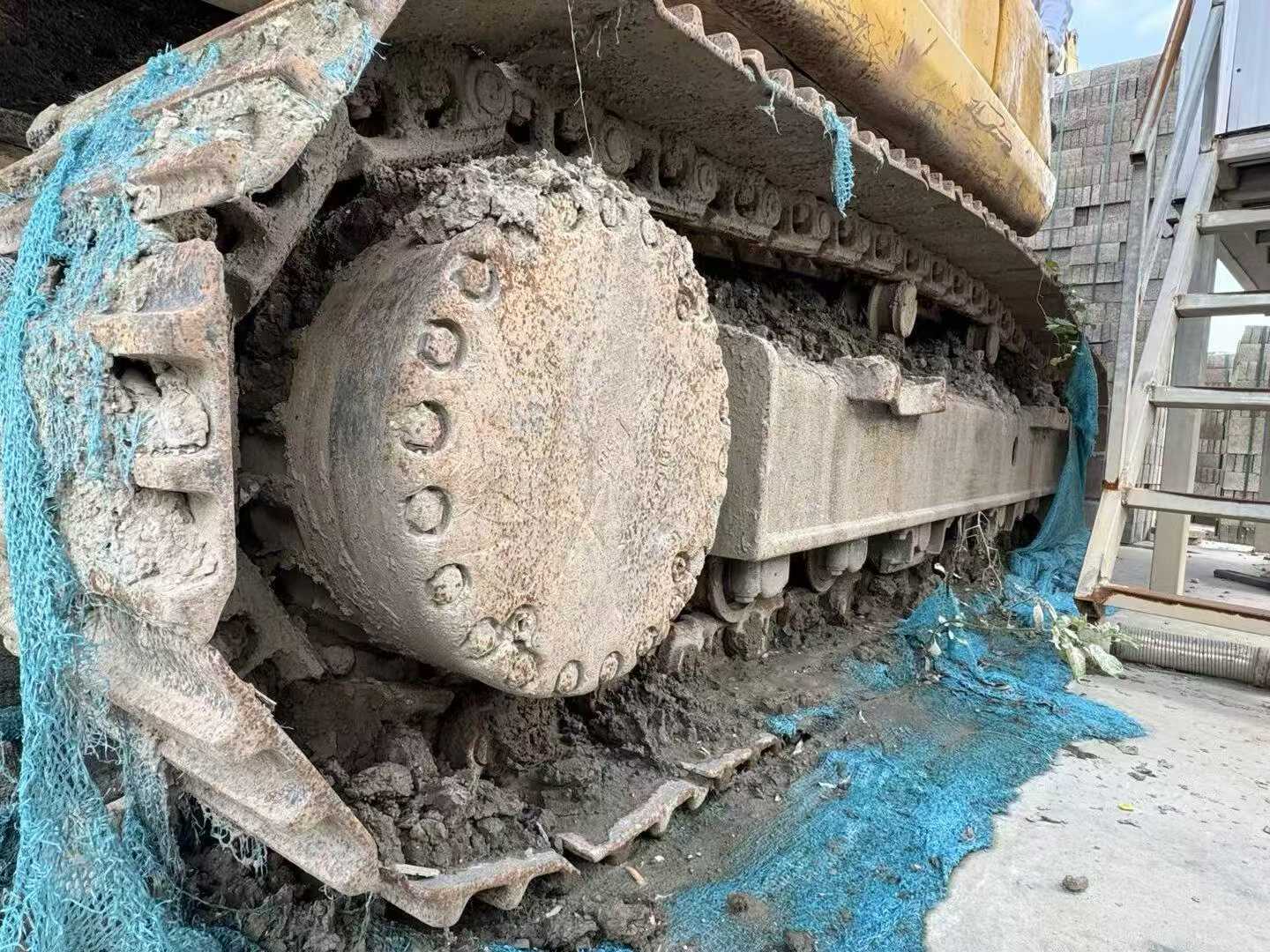 Buy Komatsu PC300 Used Excavator / 5
