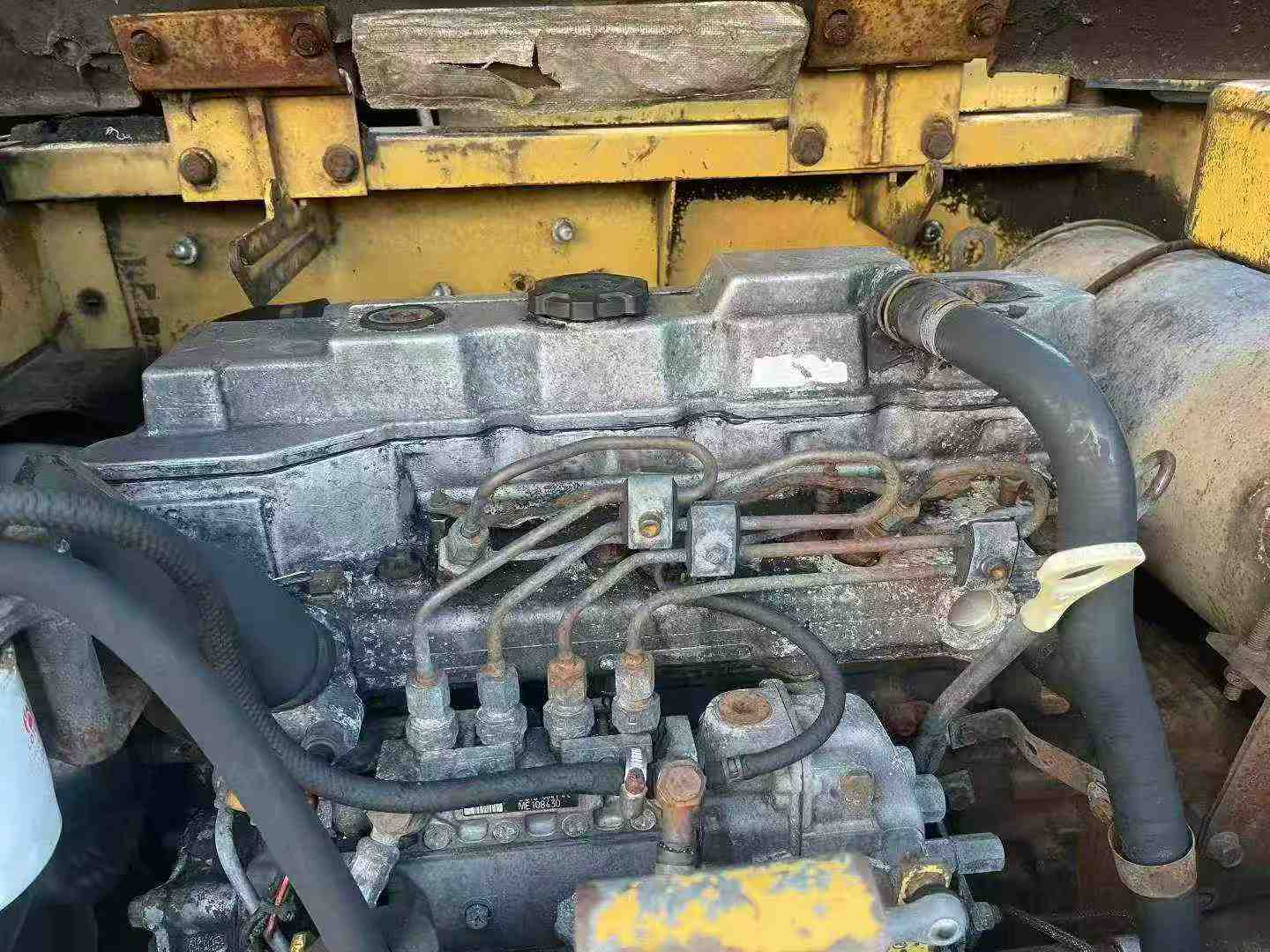 شراء حفارة Caterpillar 308B مستعملة / 4