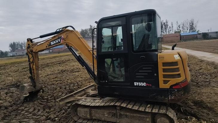 Buy Sany SY55 Used Excavator / 1