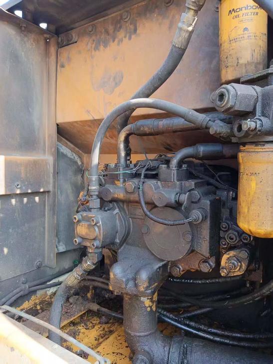 Buy Caterpillar 320D Used Excavator / 1