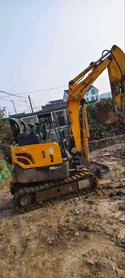 Buy Hyundai R17-9VS Used Excavator / 3 Buy Hyundai R17-9VS Used Excavator / 3
