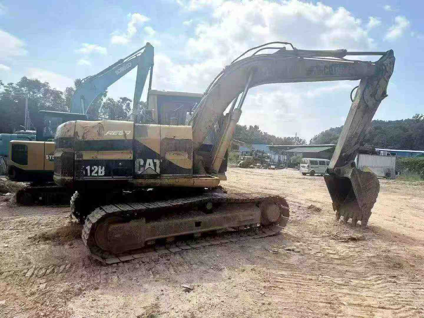 Buy Caterpillar 312V2 Used Excavator / 4