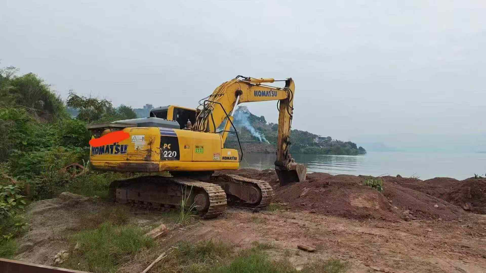 Buy Komatsu Used Excavator / 4