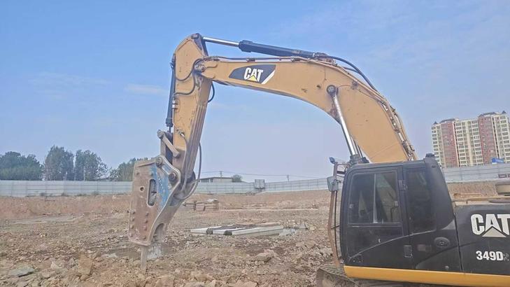 Buy Caterpillar 349E Used Excavator / 1