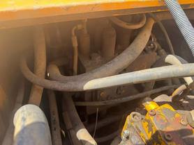 Buy Sany SY215C-8 Used Excavator / 7 Buy Sany SY215C-8 Used Excavator / 7